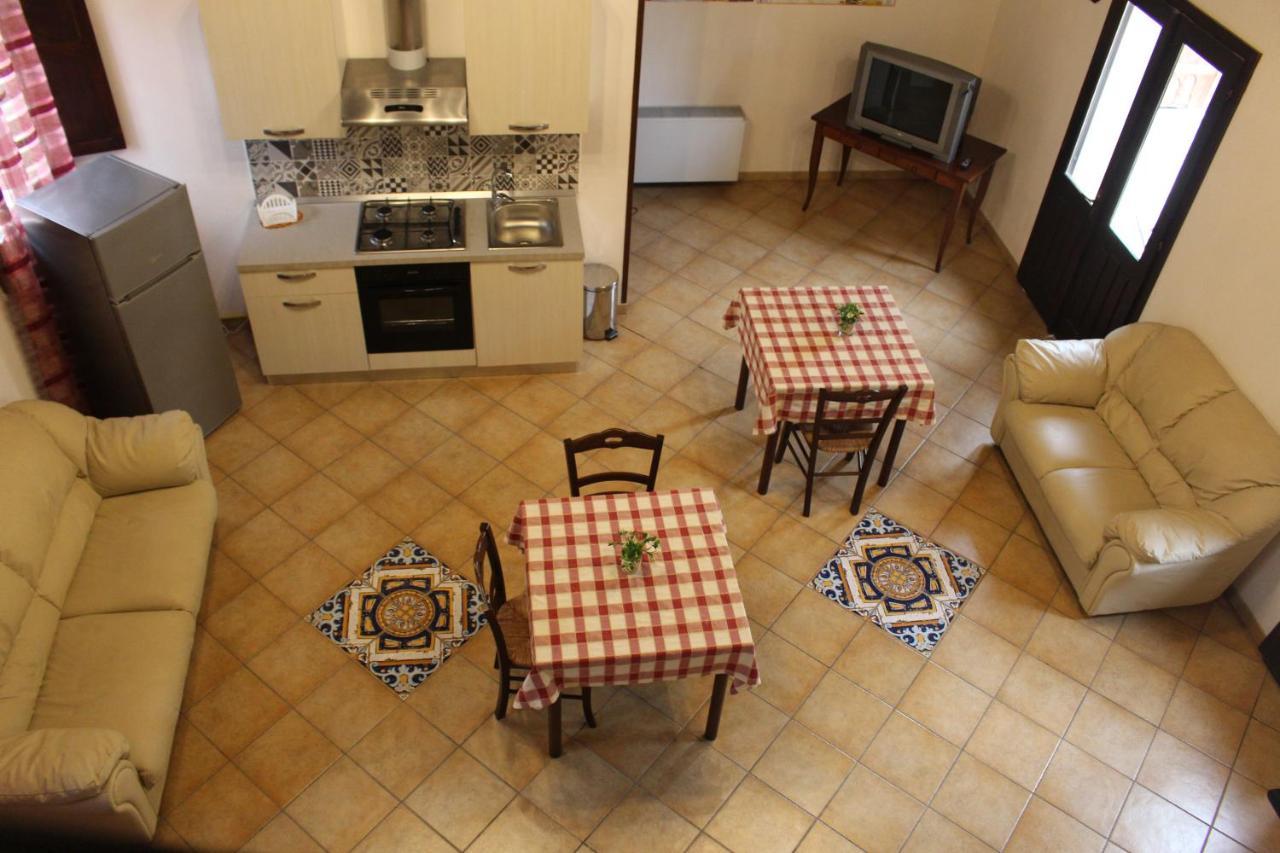 Agriturismo Tenuta Margitello Комізо Екстер'єр фото