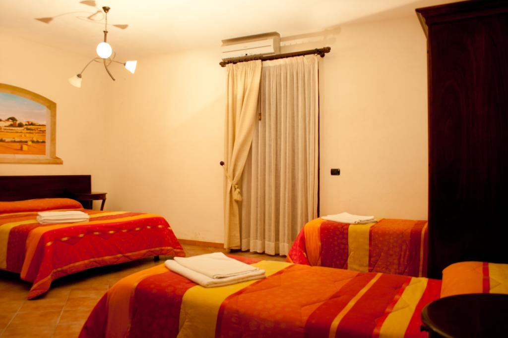 Agriturismo Tenuta Margitello Комізо Номер фото